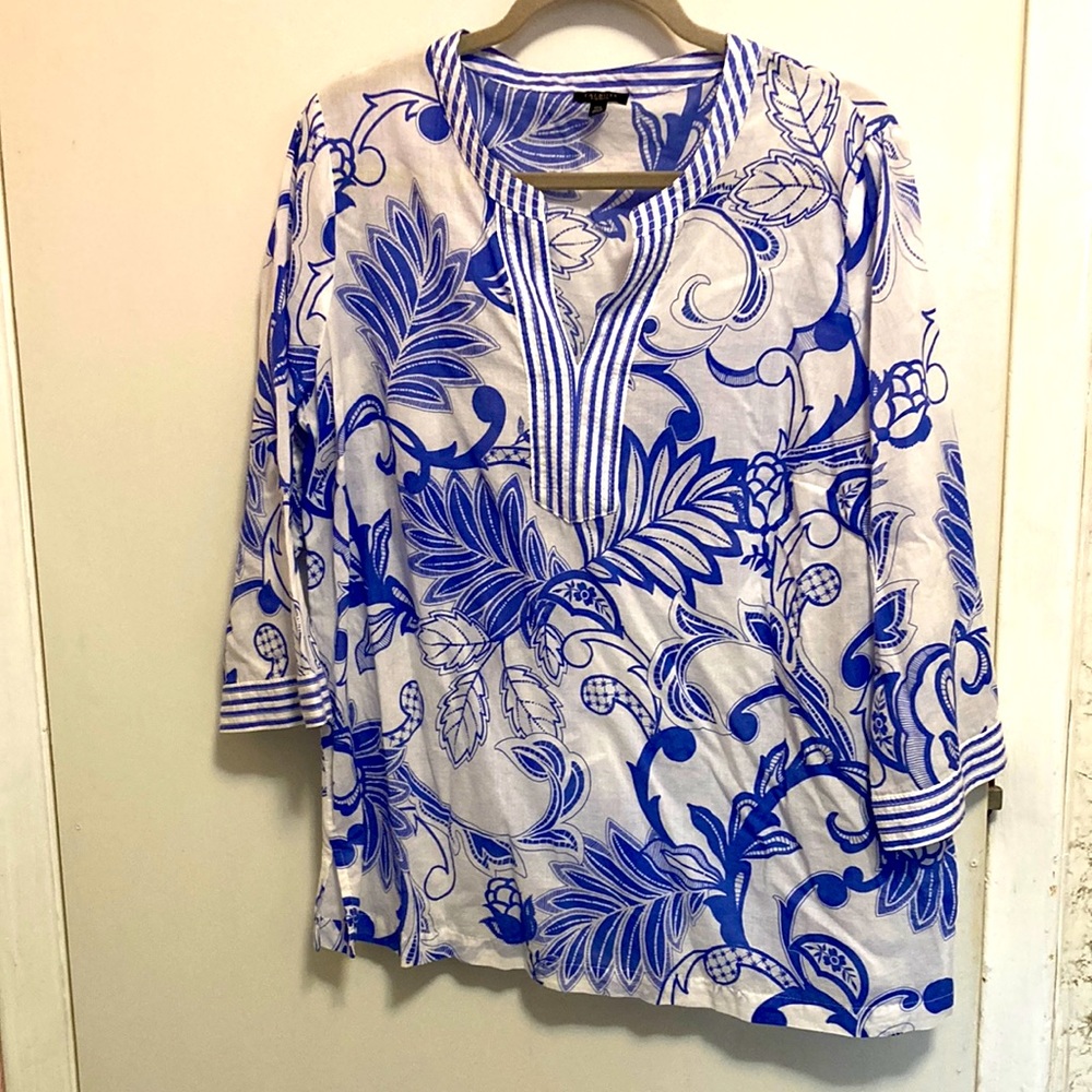 Talbot’s blue and white tunic